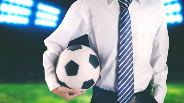 מועדוני כדורגל בליגות נמוכות מתעלמים מדיני העבודה