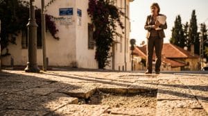 תביעה על החלקה ברחוב: כל מה שצריך לדעת על קבלת פיצויים
